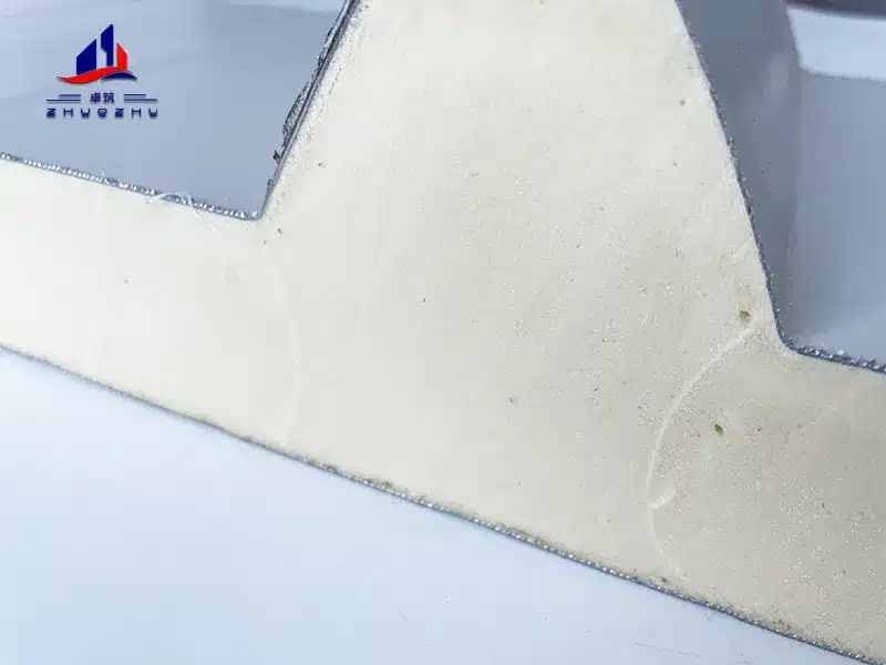 Closed-Cell Ratio in Sandwich Panel - PIR
